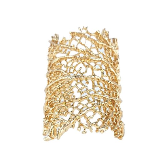 Golden Coral leaf bracelet stunning piece 3.5 inches long. Petite opening 1 inch - Picture 4 of 10